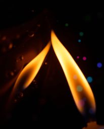 Capture the mesmerizing dance of iridescent colors reflecting in the warm glow of candlelight. This collection showcases dyna