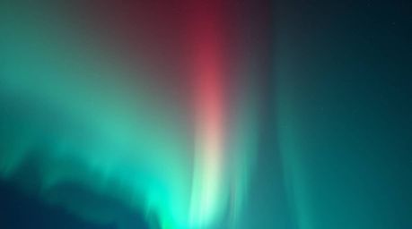 Explore the captivating beauty of the aurora borealis with a gradient texture showcasing deep sky colors.  This design featur