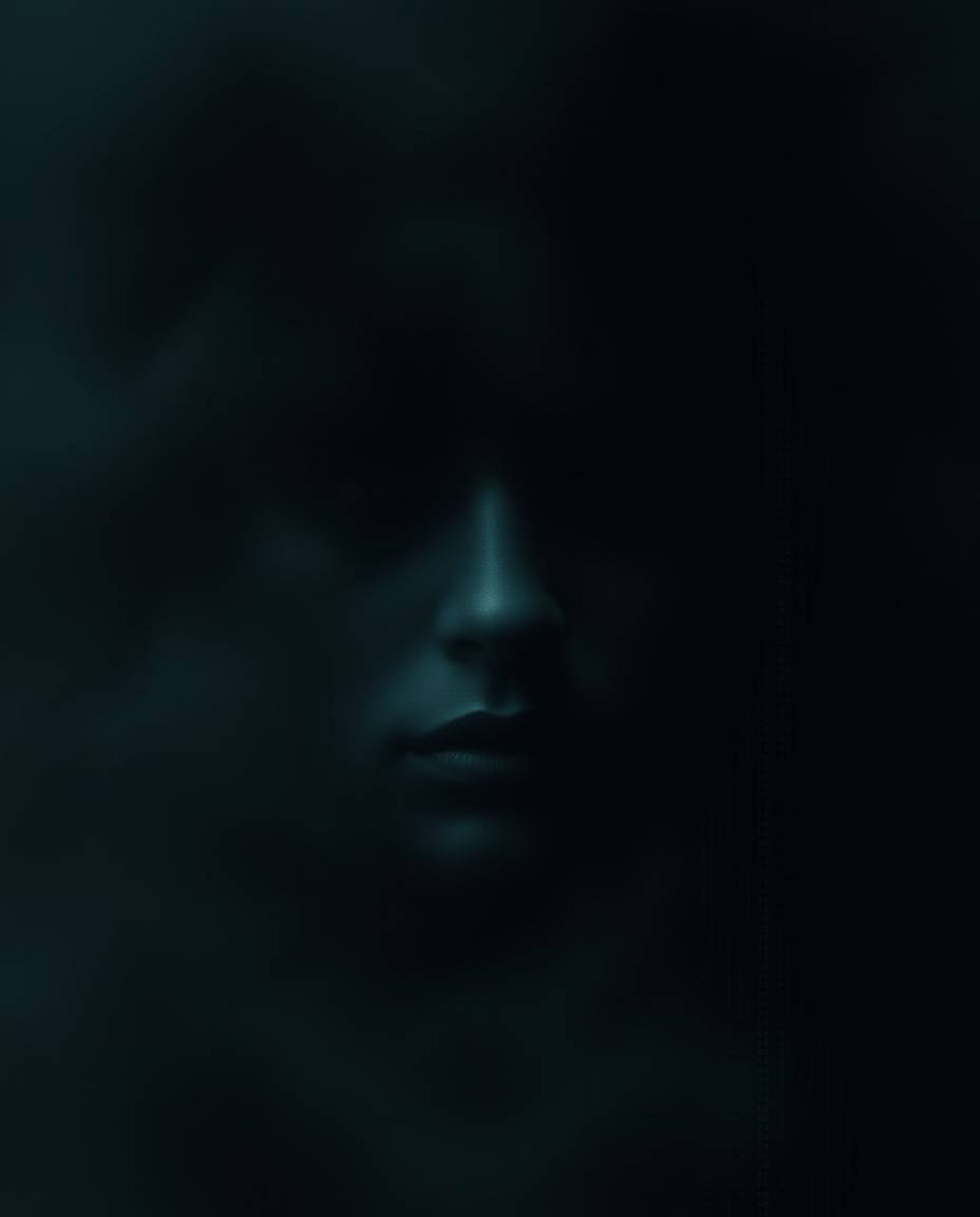 Explore hauntingly beautiful digital glitch art portraits showcasing corrupted data and a pixelated style. These artworks, ch
